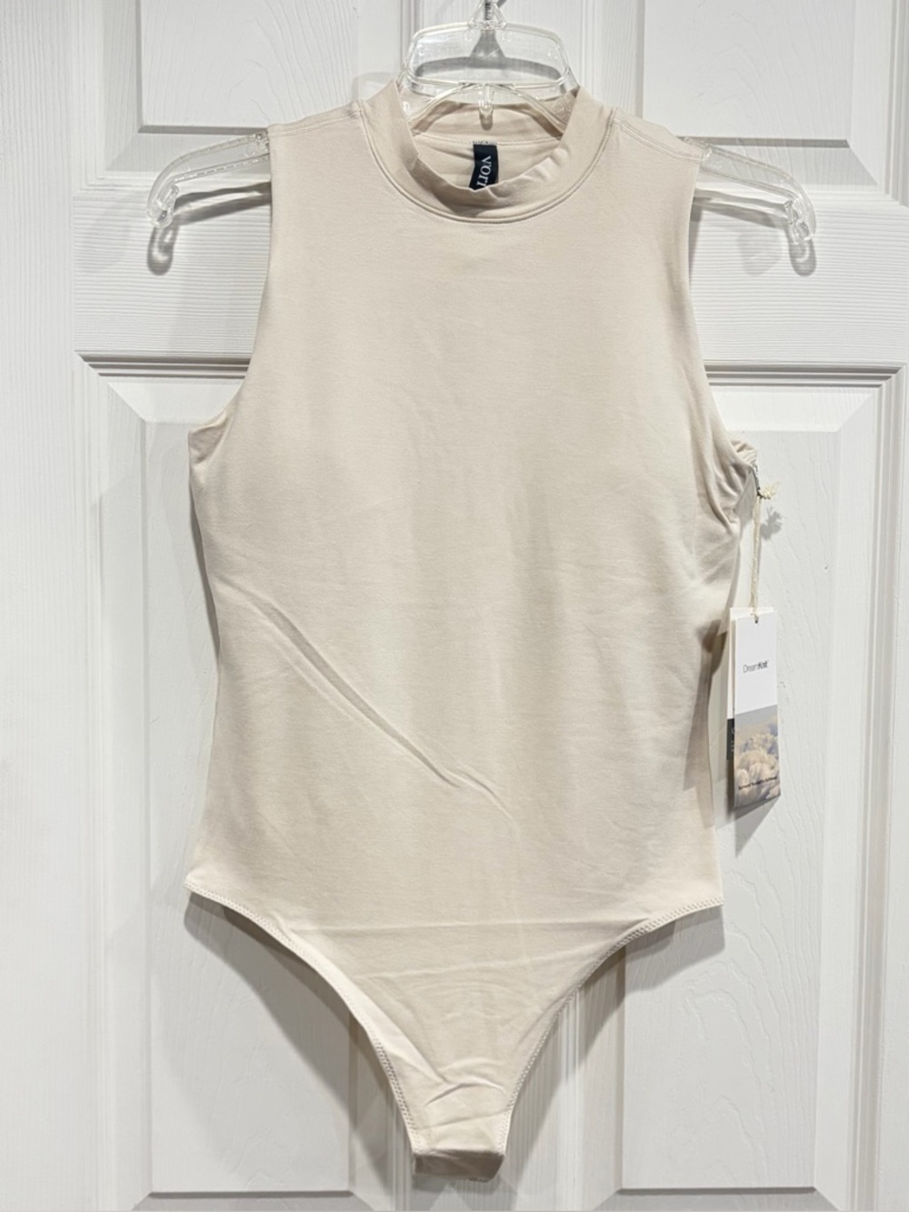 Vuori Women's XL Halo Mock Bodysuit Cream Milkweed NWT 4-Way Stretch